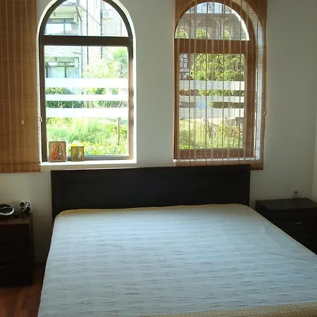 Etara 2 Szveti Vlasz